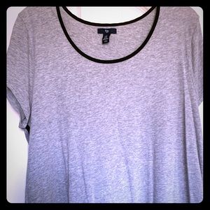 GAP TShirt